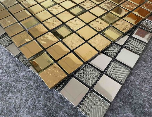 kupować ISO13006 Odporne na pleśń dekoracyjne płytki mozaikowe Złota srebrna metalowa przeszklona ściana 6 mm produkcja internetowa