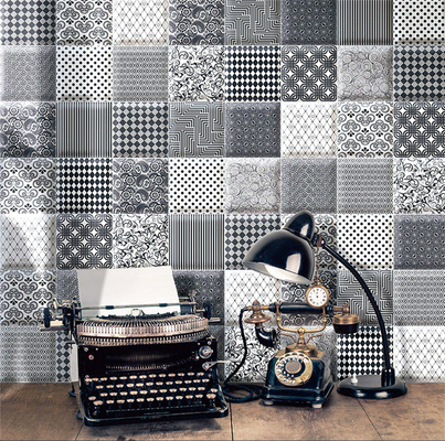 Środek odporności na zużycie-wybitne 152x152mm Wewnętrzne płytki ceramiczne do ścian