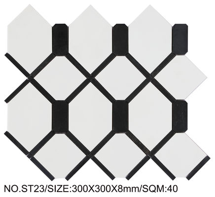 Biała i czarna mozaika z naturalnego kamienia 300x300 mm przeciwpoślizgowa do jadalni i salonu