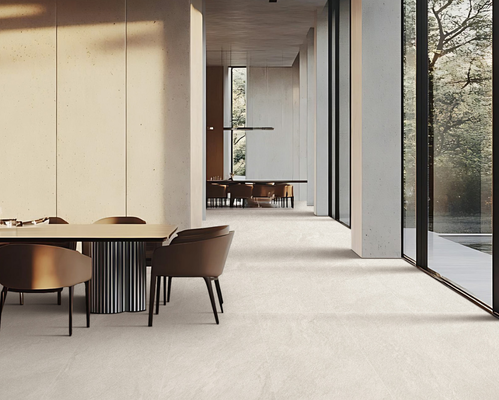 Antypoślizgowe i beżowe matowe płytki porcelanowe o wymiarach 600x1200 mm z powierzchnią formy do salonu i projektu