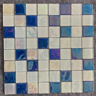 Płytki mozaikowe ze szkła elektroplastycznego 300x300 mm do basenów