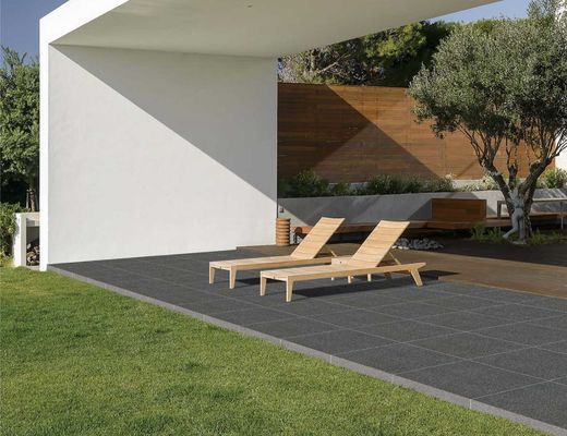 Płytka porcelanowa antypoślizgowa 300x600mm na podłogę zewnętrzną, grubość 20mm